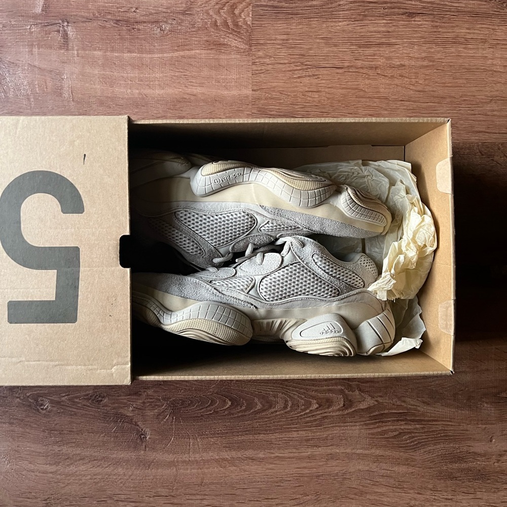 ADIDAS YEEZY  | MENS SZ 8.5 BLUSH